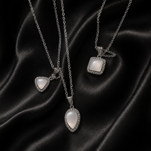 Daily-wear Pendants