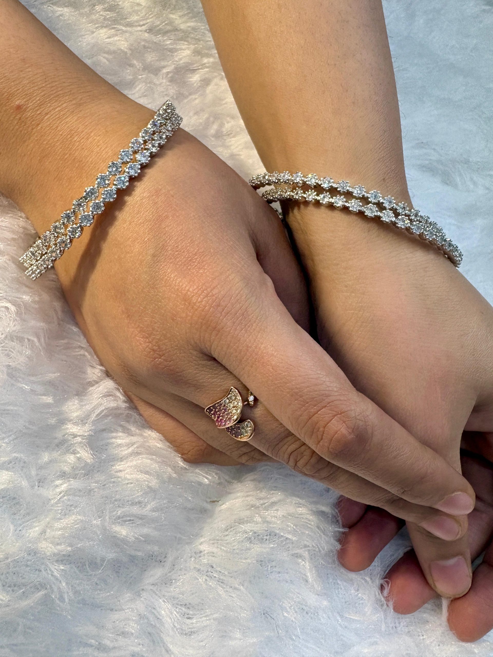 Naaz AD Stone Bangles