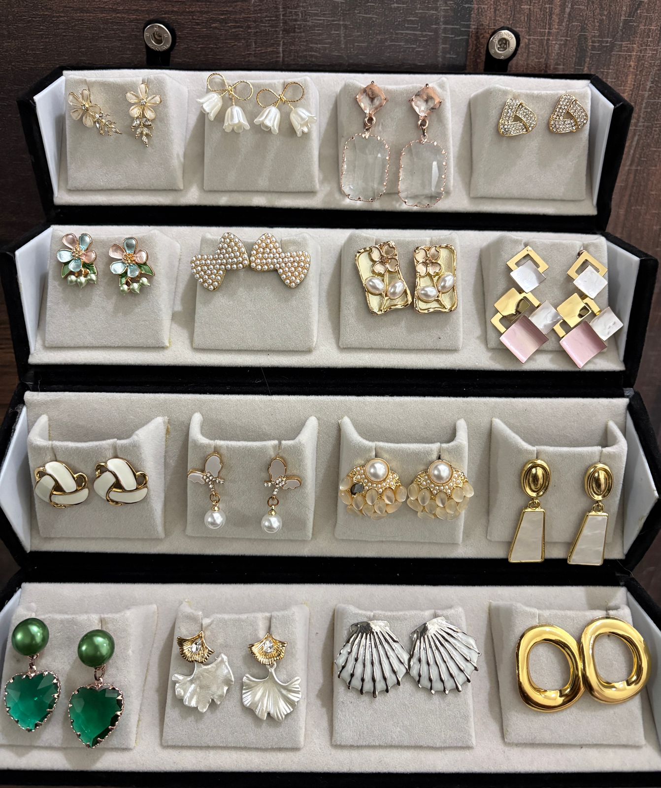 RaSha Korean Anti-Tarnish Earrings Set – 16 Pairs with Premium Organiser Box - Image 6