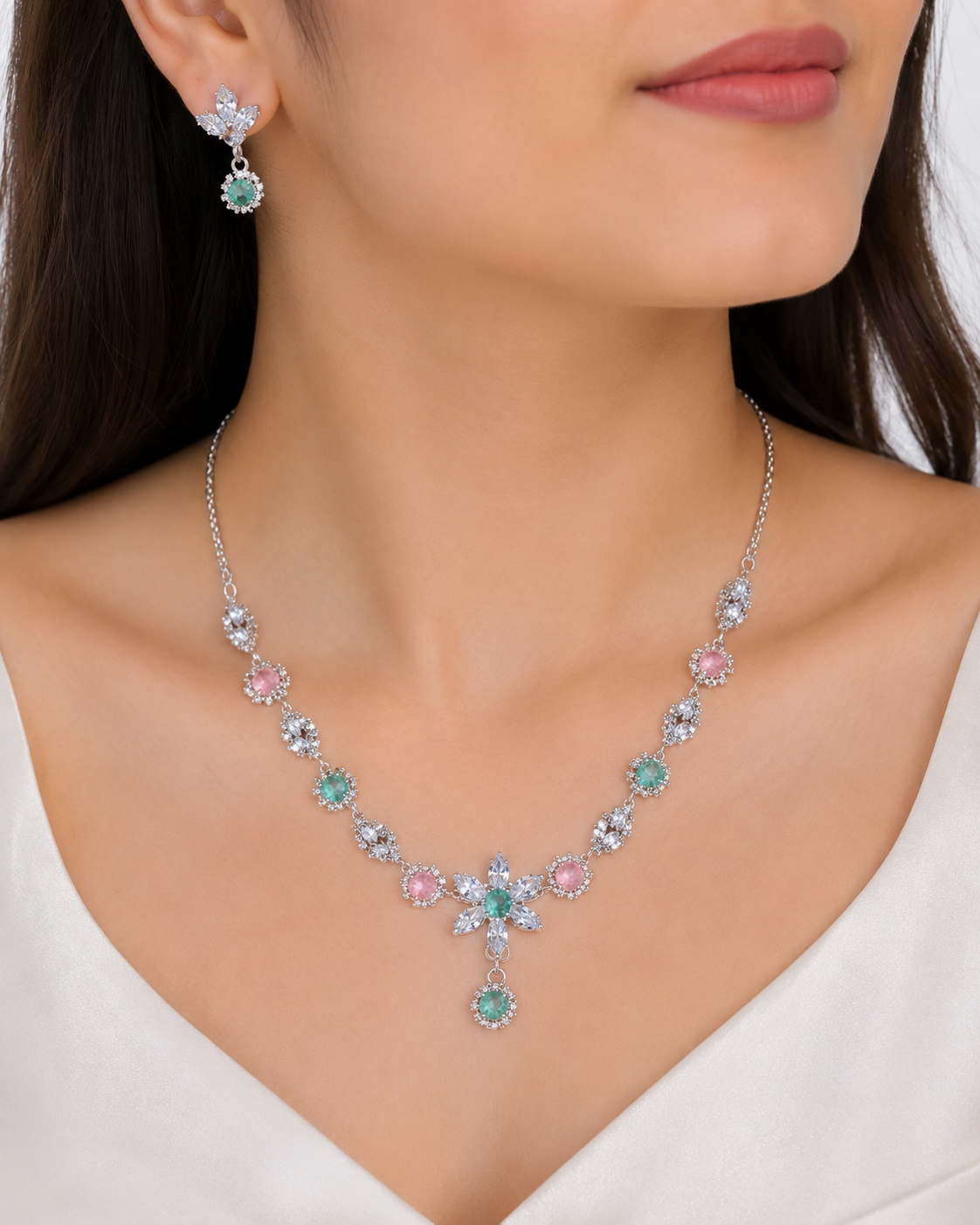 Hina stone necklace