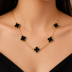 Noir Clover Necklace