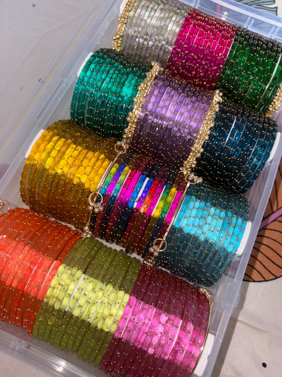 RaSha 12 Dozen Raindrop Glass Bangles with 4 Heavy & 4 Light Kashmiri Ghungroo Bangles Set with Premium Bangle Organiser Box